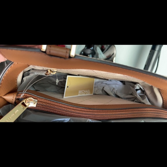 Michael Kors Tote - Picture 4 of 5